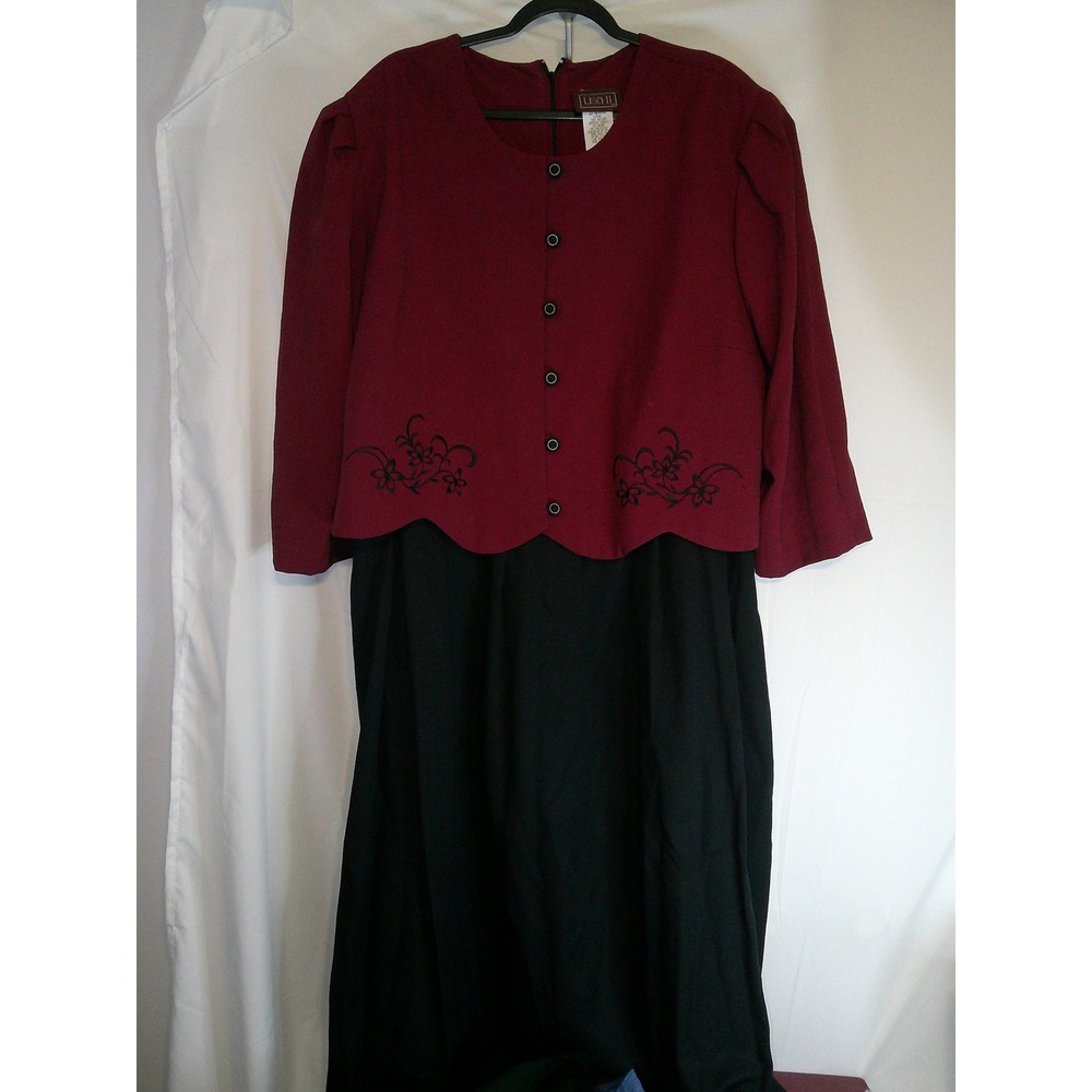 Lisa II Vintage 90s Plus Size Maxi Dress 28W Burgundy Black Scalloped Embroidere